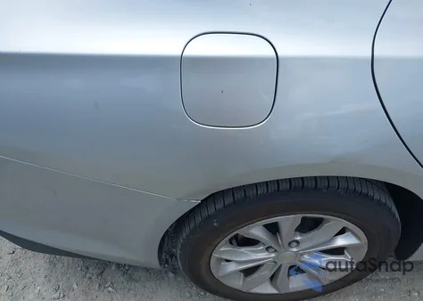 2020 Chevrolet Malibu Fwd Lt z USA, uszkodzony, nr VIN 1G1ZD5ST0LF002888